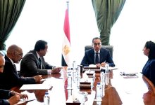 رئيس الوزراء يتابع موقف ضم عمال البناء والمقاولات وأسر "تكافل وكرامة"