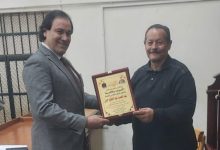 تقديرا لدوره المتميز...المستشار السيد سلامة يكرم عبدالحميد عبدالعظيم نقيب حجاب الشرقية