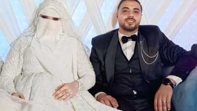 عائلة المسلمى وعائلة شلبى وجميع عائلات قرية الغار تهنئ عائلة عبد المحسن وعائلة عليوه بمناسبة الزفاف السعيد.